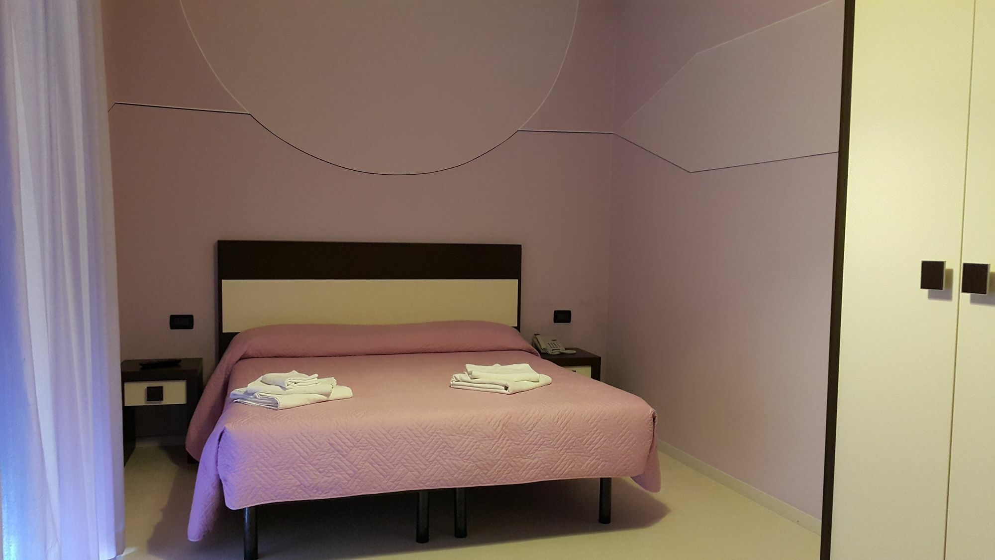 Hotel Leonardo Cesenatico Kültér fotó