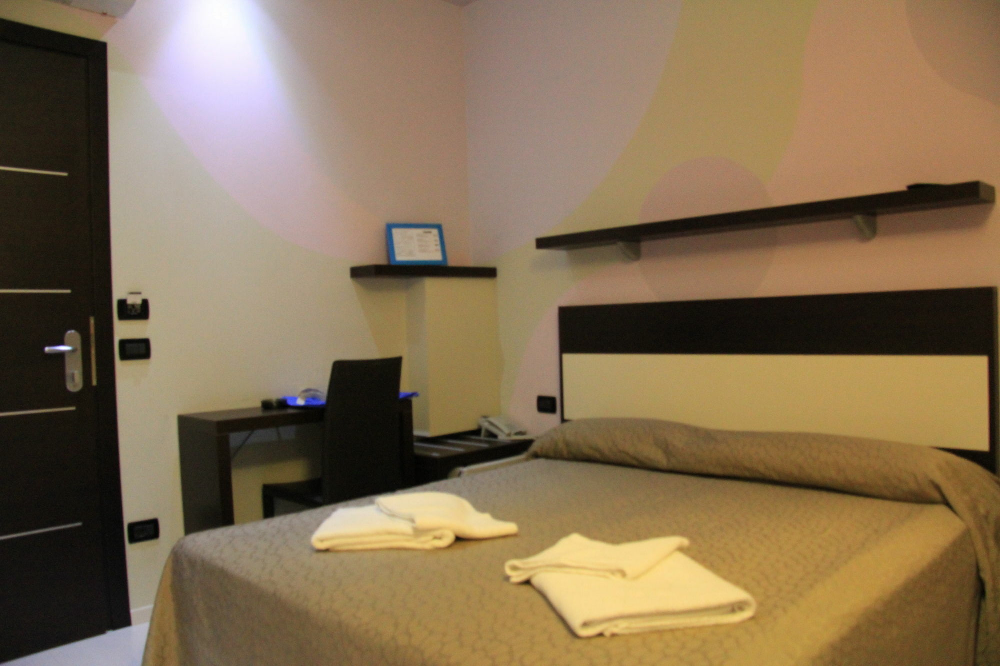 Hotel Leonardo Cesenatico Kültér fotó